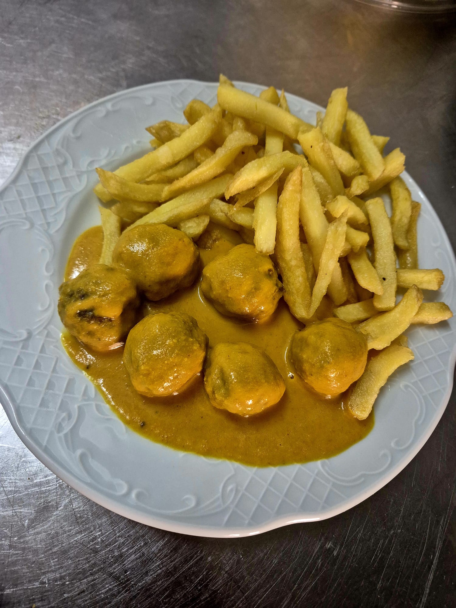 Albondigas con almendra de Venta La Ventilla